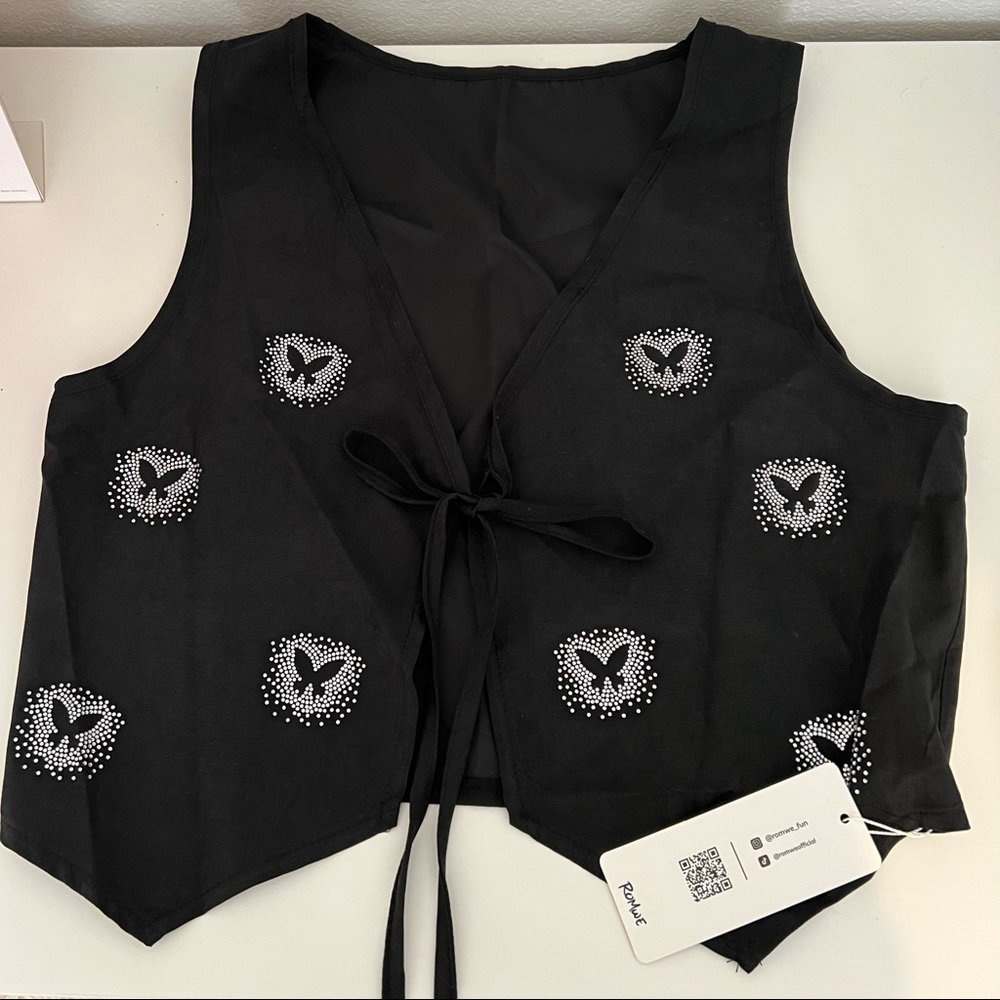 New- Women’s Black Vest